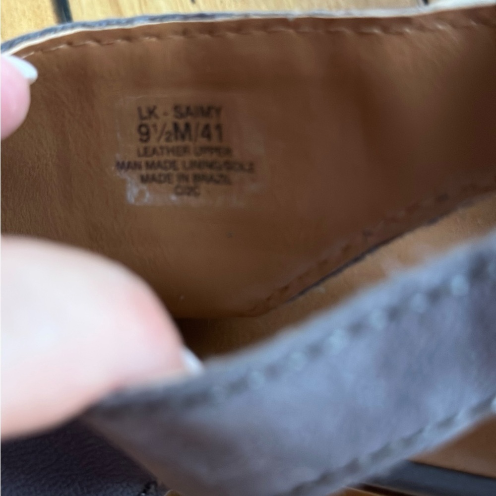 Size 9 1/2 LuckyBrand block heel gray sandals - Picture 5 of 6